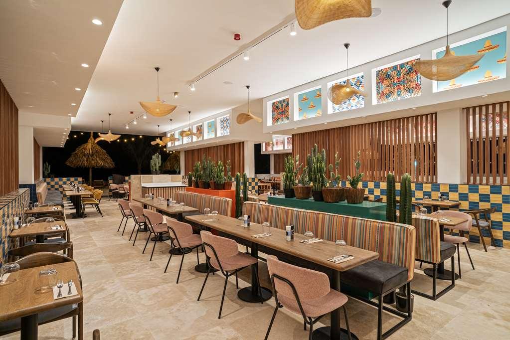 The Rif At Mangrove Beach Corendon All-Inclusive Curio Виллемстад Ресторан фото