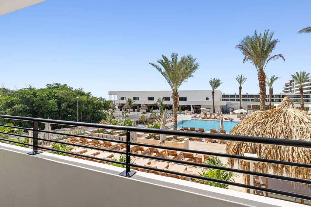 The Rif At Mangrove Beach Corendon All-Inclusive Curio Виллемстад Номер фото