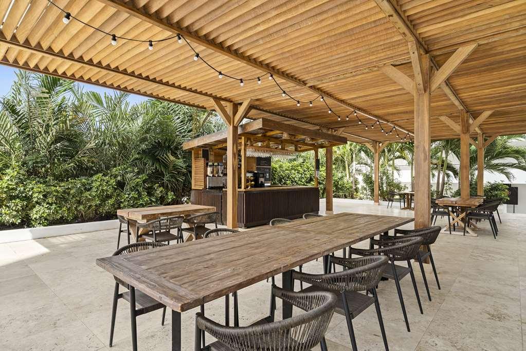 The Rif At Mangrove Beach Corendon All-Inclusive Curio Виллемстад Ресторан фото